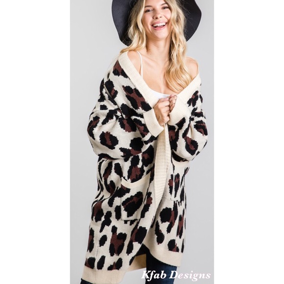 Sweaters - ❤️LAST! Luxe Leopard Print Pocket Sweater Cardigan